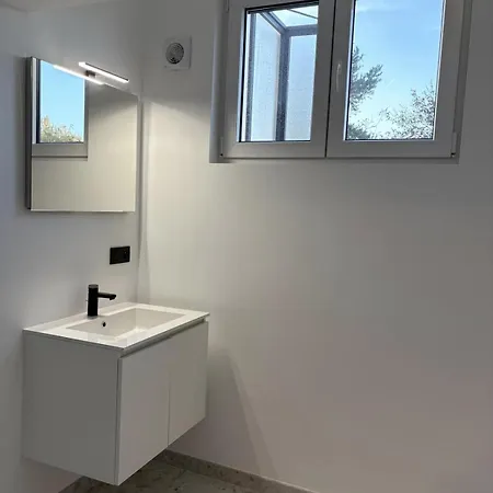 Brand New Furnished Ghent