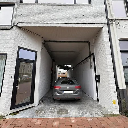Brand New Furnished * Ghent